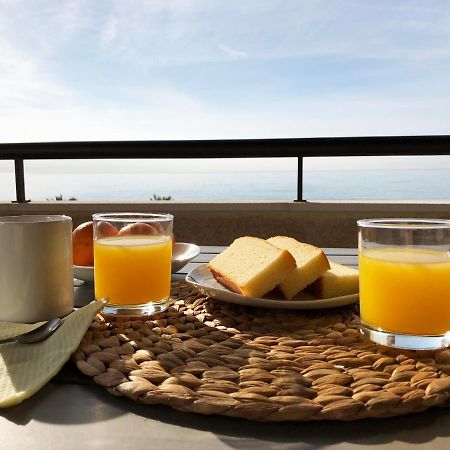 Lovely Seaside Apartment In Front Of Calafell Beach And Cunit Beach Segur de Calafell Eksteriør billede