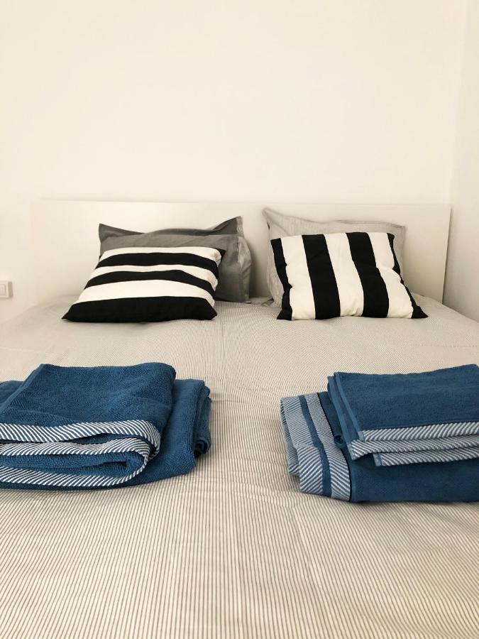 Lovely Seaside Apartment In Front Of Calafell Beach And Cunit Beach Segur de Calafell Eksteriør billede